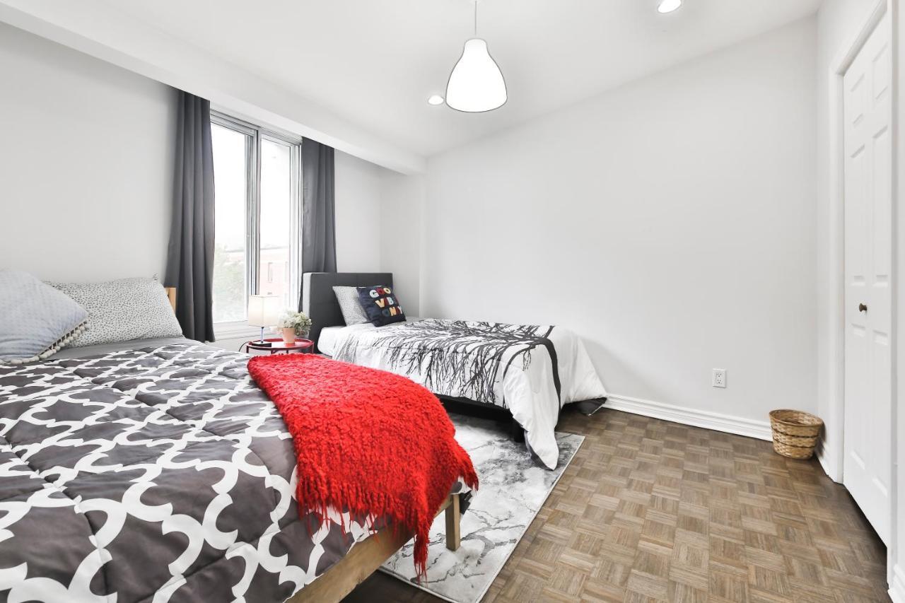 Free Parking And Central Location Montreal Exterior foto